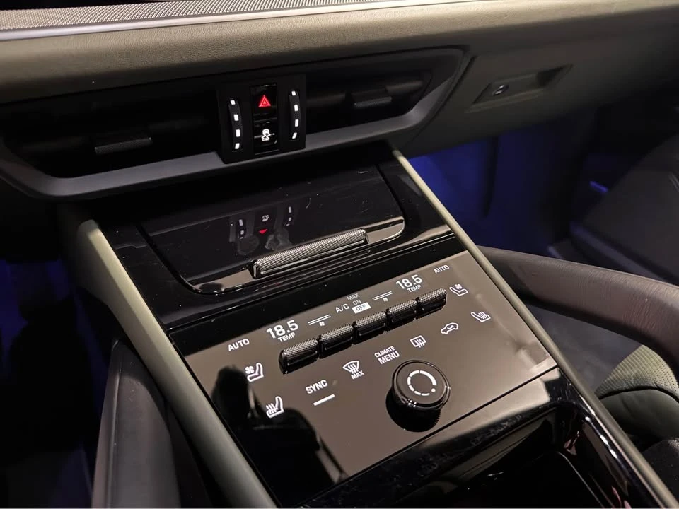 2024 Porsche 9Y0/9Y3 Cayenne - Image 16 of 18