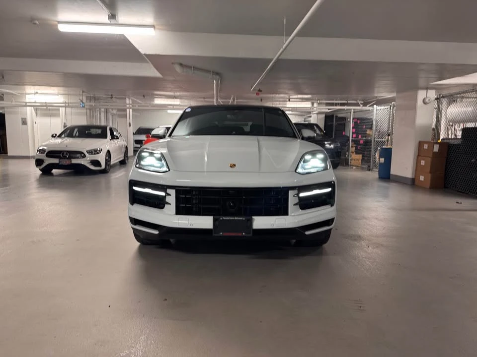 2024 Porsche 9Y0/9Y3 Cayenne - Image 8 of 18