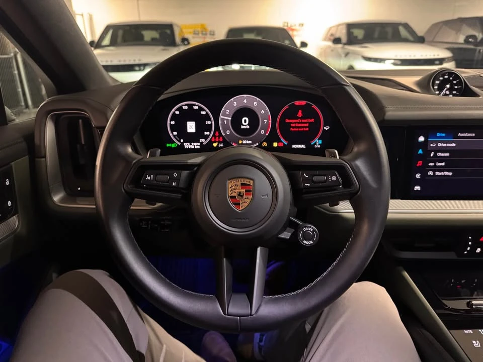 2024 Porsche 9Y0/9Y3 Cayenne - Image 12 of 18