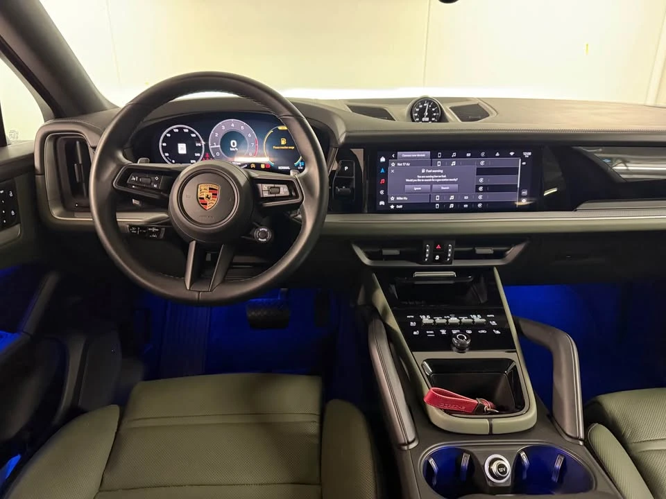 2024 Porsche 9Y0/9Y3 Cayenne - Image 13 of 19