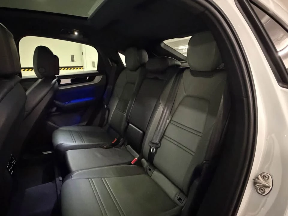 2024 Porsche 9Y0/9Y3 Cayenne - Image 12 of 19