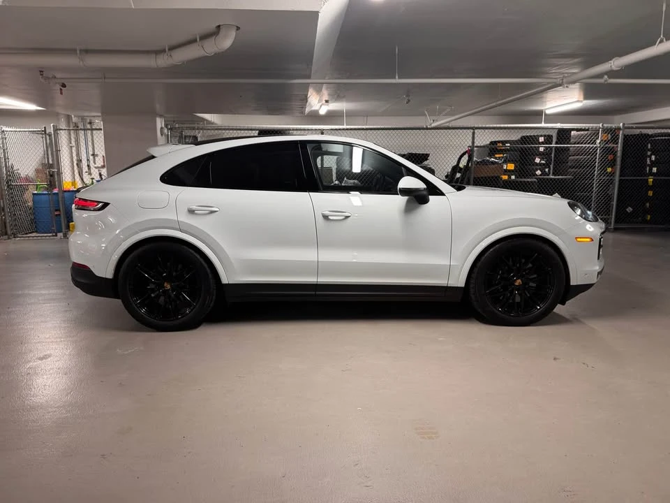 2024 Porsche 9Y0/9Y3 Cayenne - Image 2 of 18