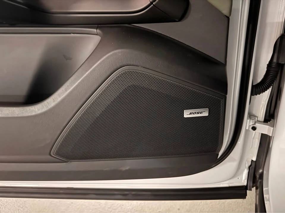 2024 Porsche 9Y0/9Y3 Cayenne - Image 17 of 18
