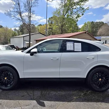 2024 Porsche Cayenne Coupe