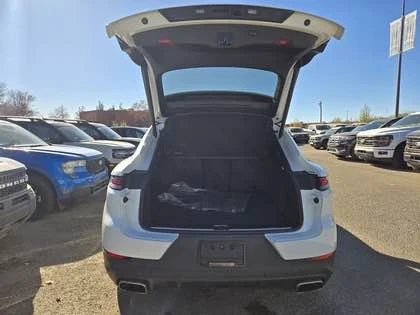 2024 Porsche 9Y0/9Y3 Cayenne - Image 5 of 13
