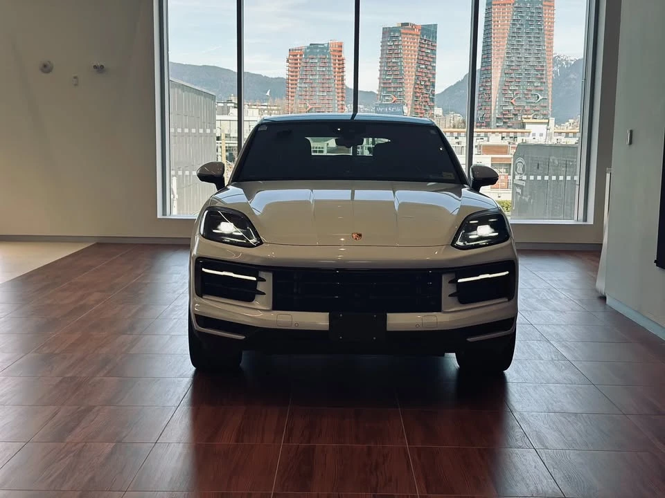 2024 Porsche 9Y0/9Y3 Cayenne - Image 14 of 20