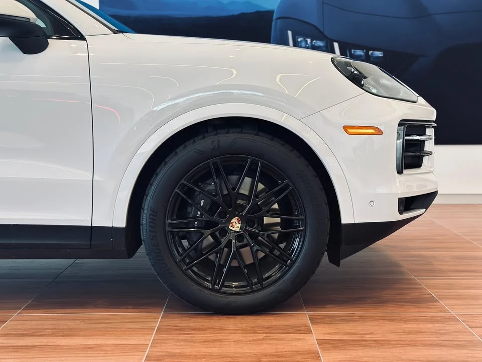 2024 Porsche 9Y0/9Y3 Cayenne - Image 5 of 20