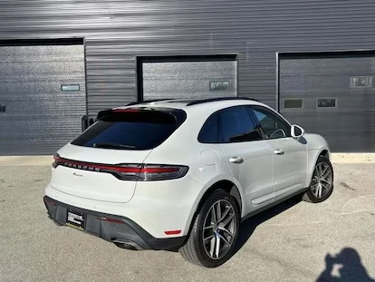 2024 Porsche Macan - Image 5 of 19