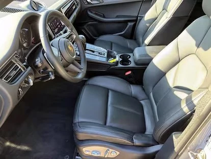 2024 Porsche Macan - Image 11 of 19