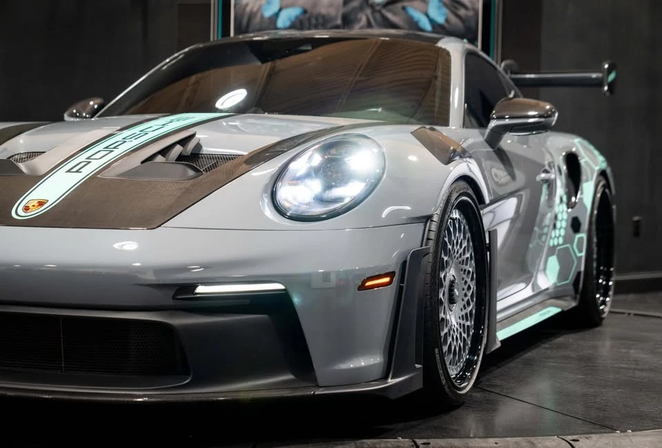 2024 Porsche 992 GT3 RS - Image 9 of 19