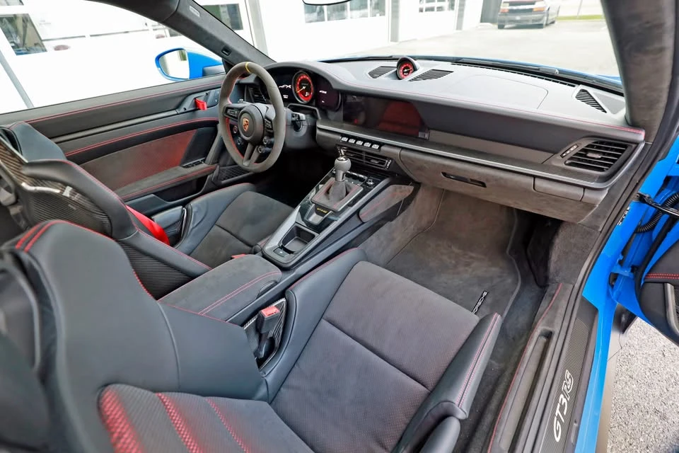 2024 Porsche 992 GT3 RS - Image 14 of 15