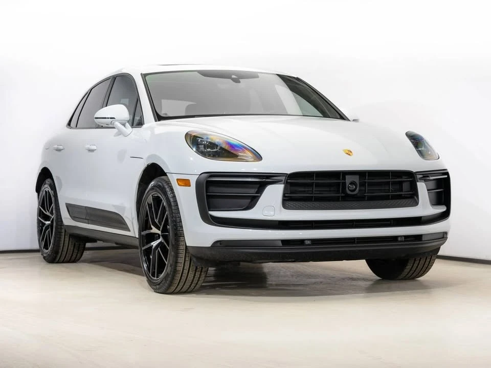 2024 Porsche Macan - Image 4 of 19