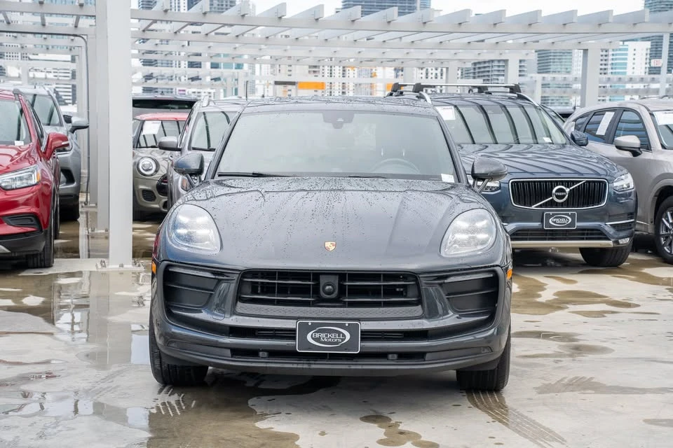 2024 Porsche Macan - Image 3 of 13