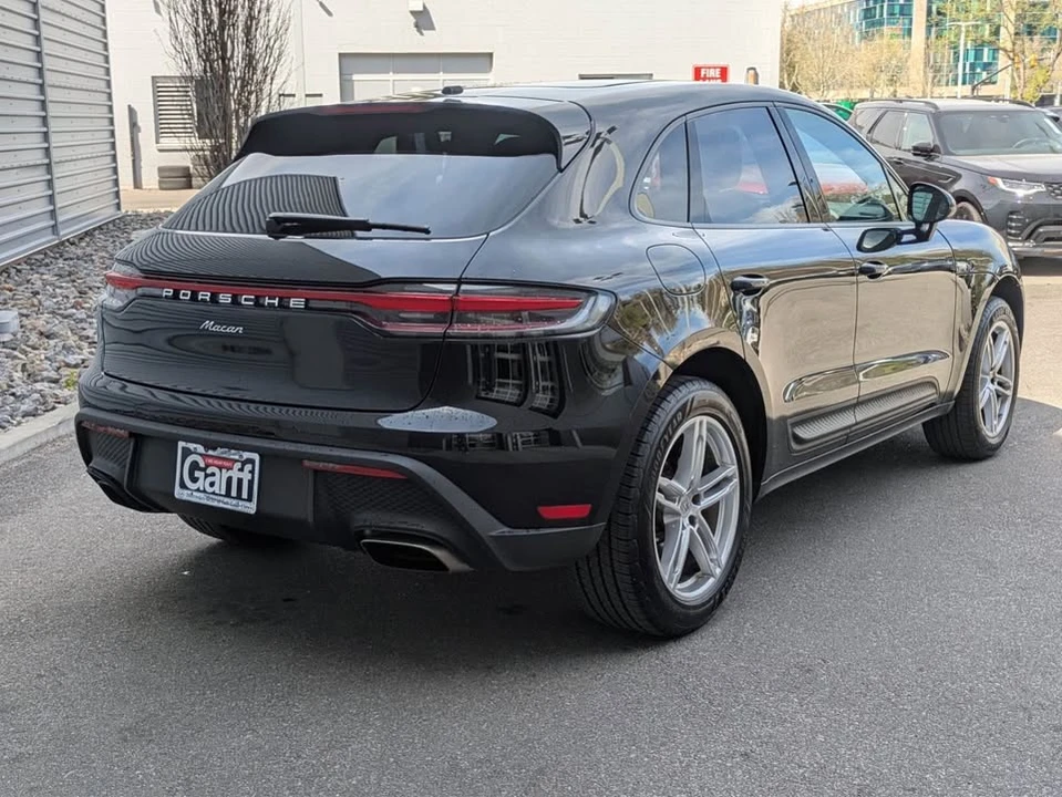 2024 Porsche Macan - Image 3 of 18
