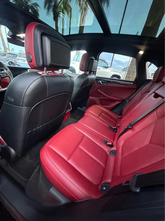 2024 Porsche Macan - Image 3 of 7