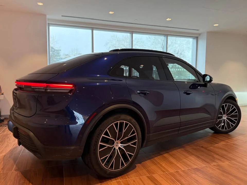 2024 Porsche Macan Electric - Image 2 of 20