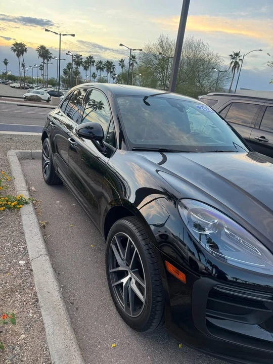 2024 Porsche Macan - Image 7 of 7