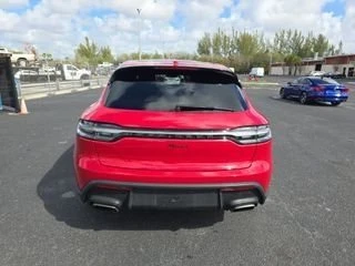 2024 Porsche Macan T - Image 9 of 10