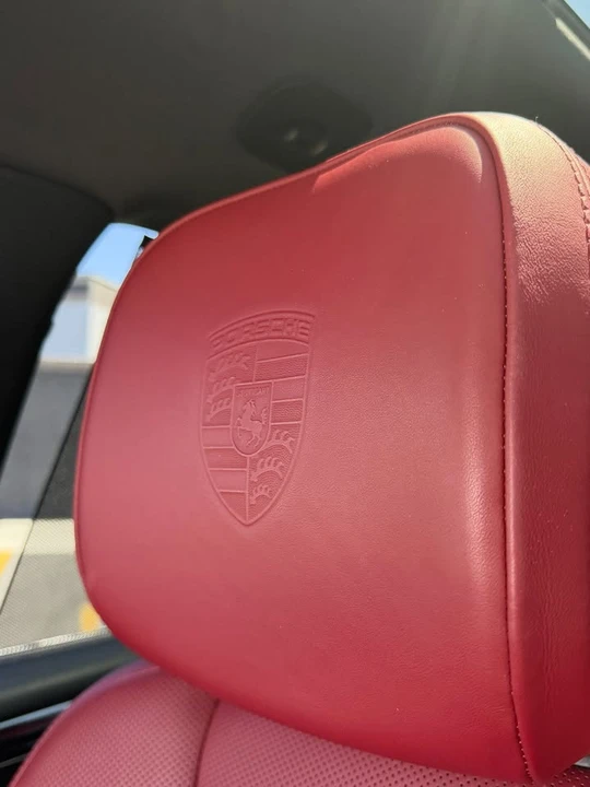 2024 Porsche Macan - Image 5 of 8