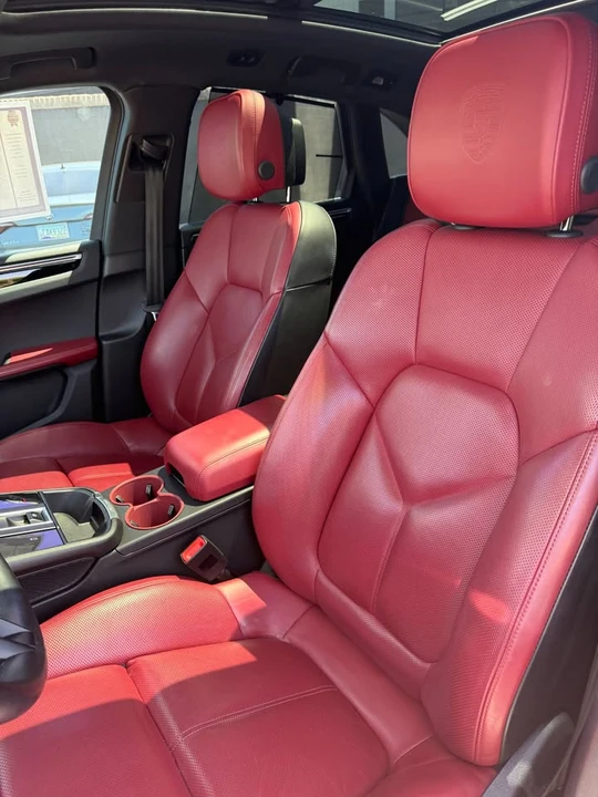 2024 Porsche Macan - Image 3 of 8