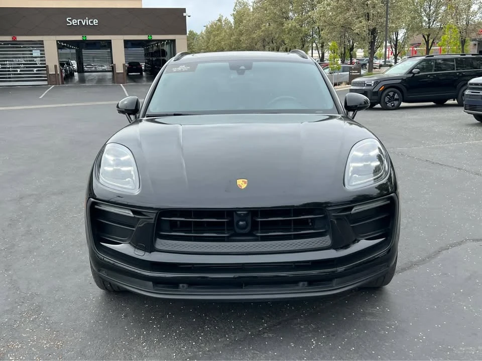 2024 Porsche Macan - Image 3 of 17