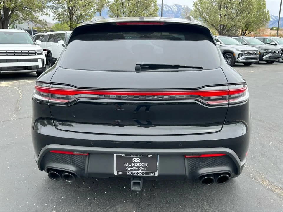 2024 Porsche Macan - Image 9 of 17