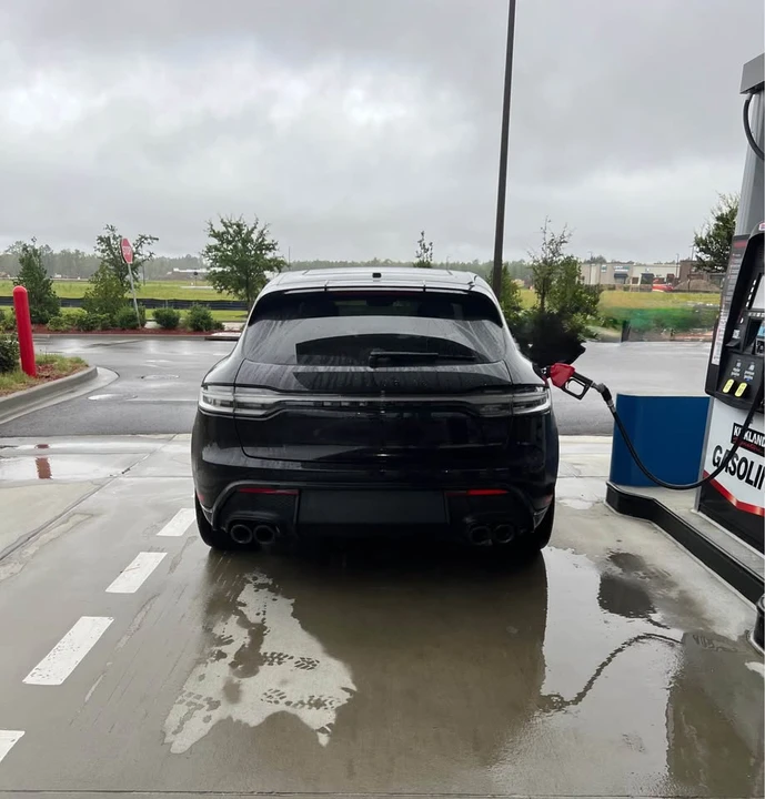 2024 Porsche Macan GTS - Image 2 of 4