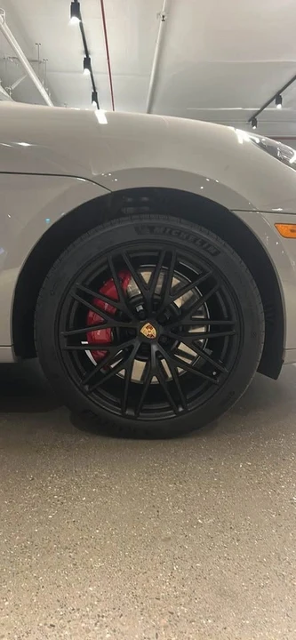 2024 Porsche Macan GTS - Image 10 of 17