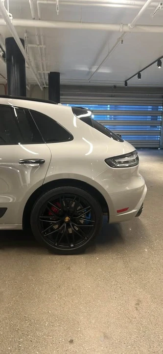 2024 Porsche Macan GTS - Image 4 of 17