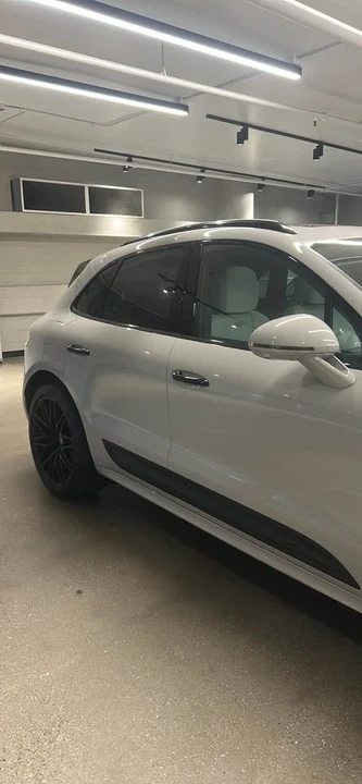 2024 Porsche Macan GTS - Image 9 of 17