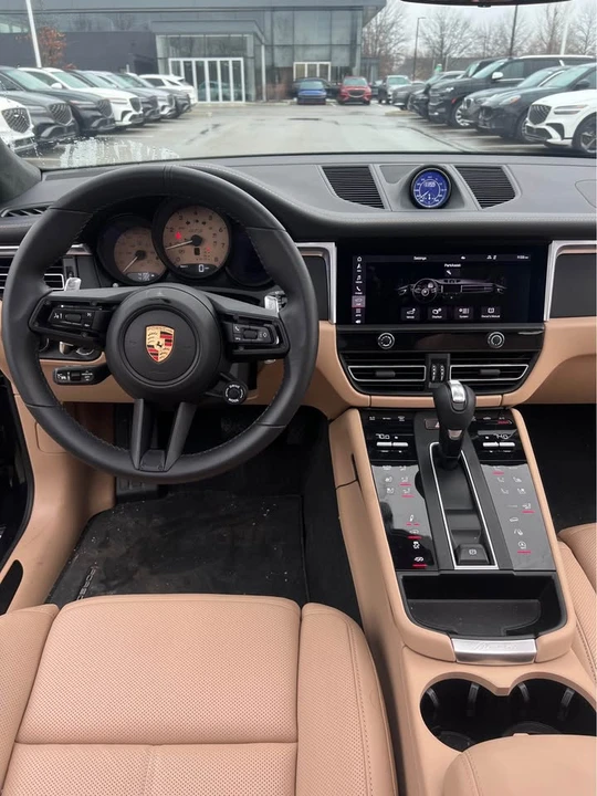 2024 Porsche Macan GTS - Image 7 of 16
