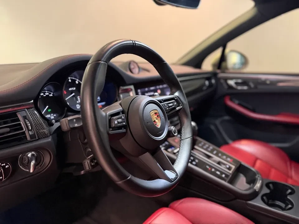 2024 Porsche Macan GTS - Image 3 of 17