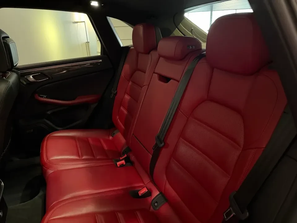 2024 Porsche Macan GTS - Image 2 of 17