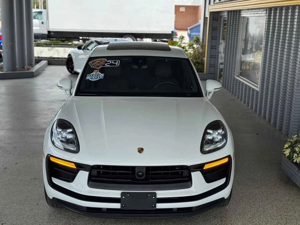 2024 Porsche Macan S - Image 3 of 20