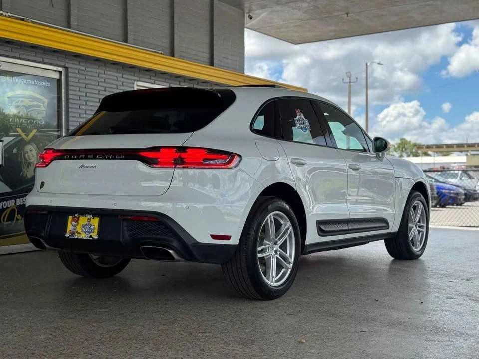 2024 Porsche Macan S - Image 7 of 20