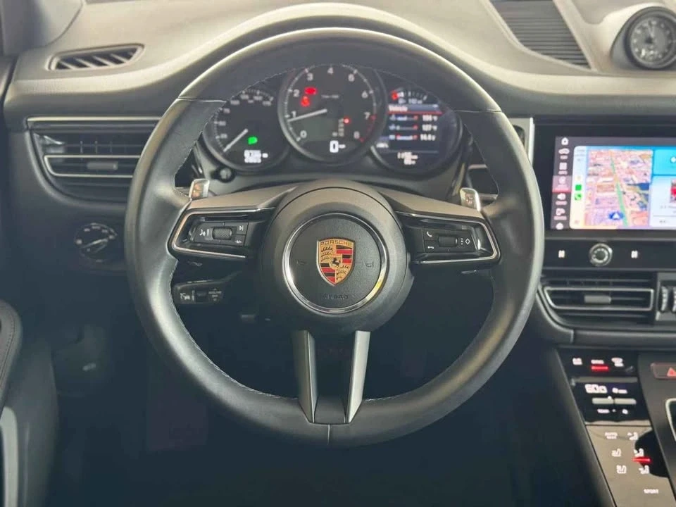 2024 Porsche Macan S - Image 12 of 20