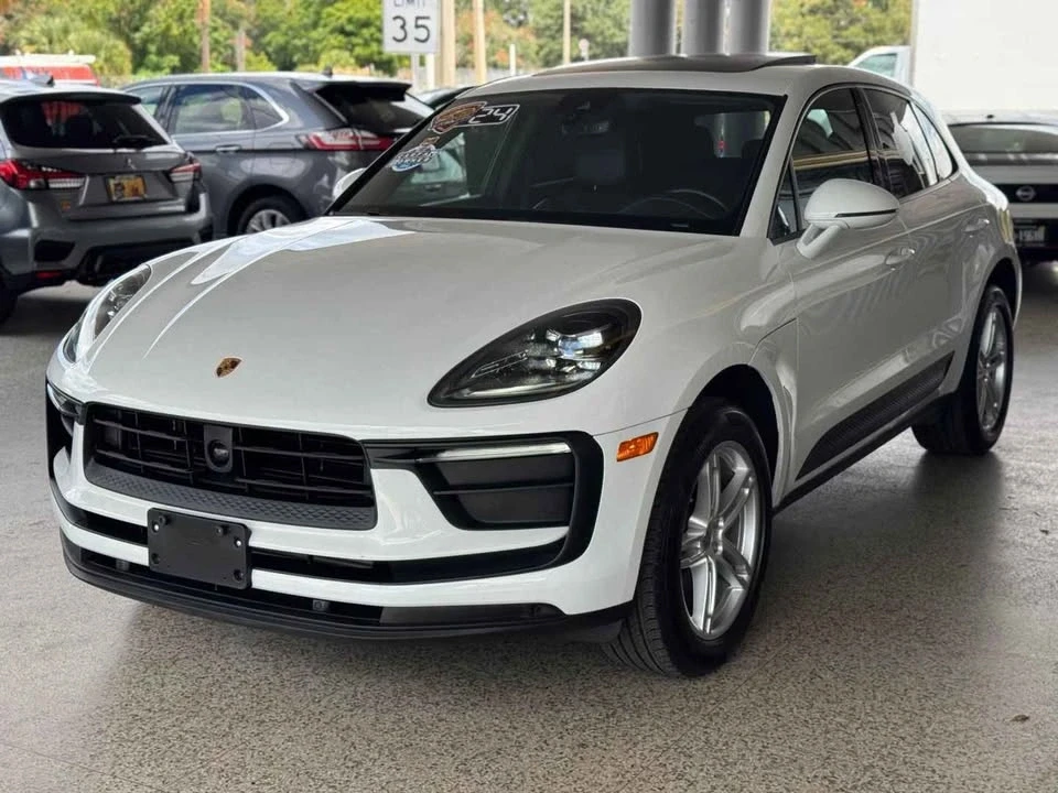 2024 Porsche Macan S - Image 4 of 20