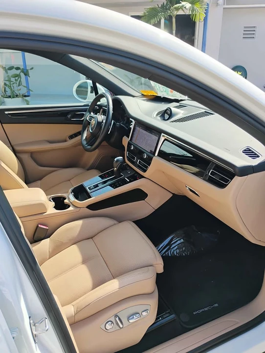 2024 Porsche Macan S - Image 8 of 13