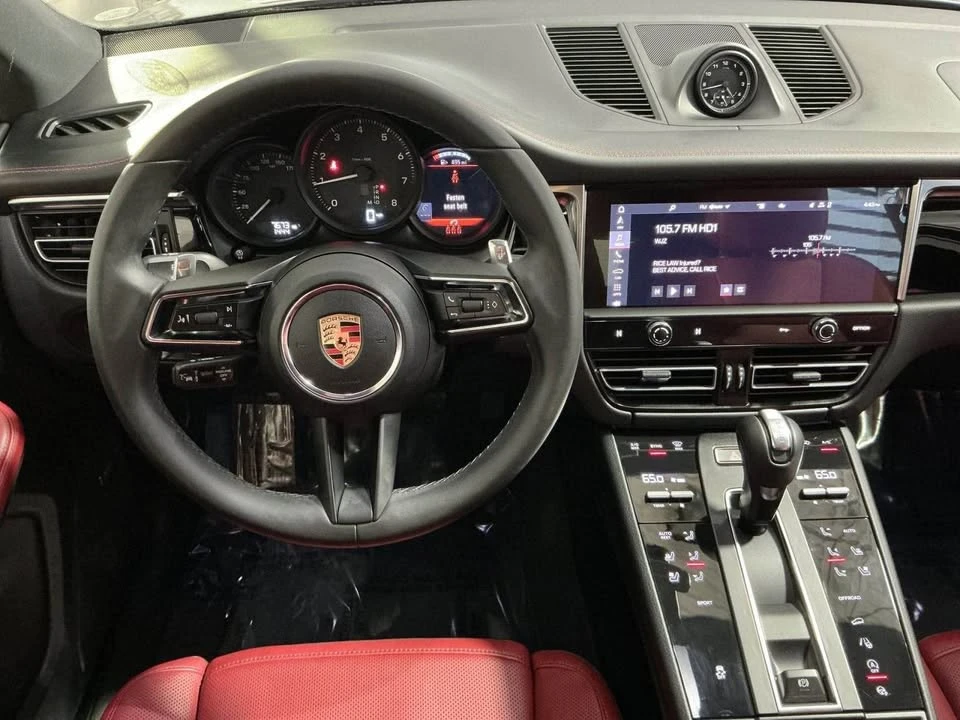2024 Porsche Macan - Image 4 of 9