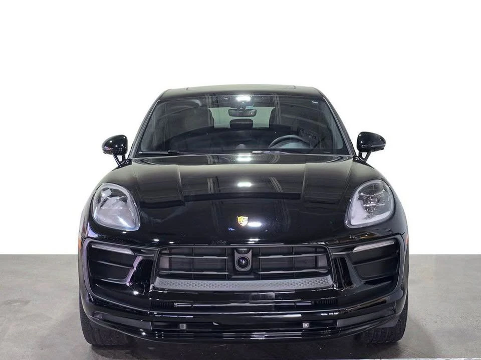 2024 Porsche Macan - Image 2 of 20