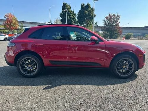 2024 Porsche Macan T - Image 3 of 12