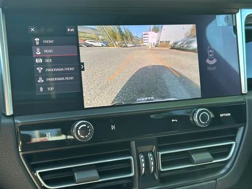 2024 Porsche Macan T - Image 9 of 12