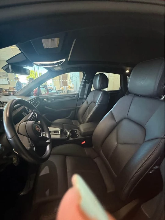 2024 Porsche Macan T - Image 9 of 13
