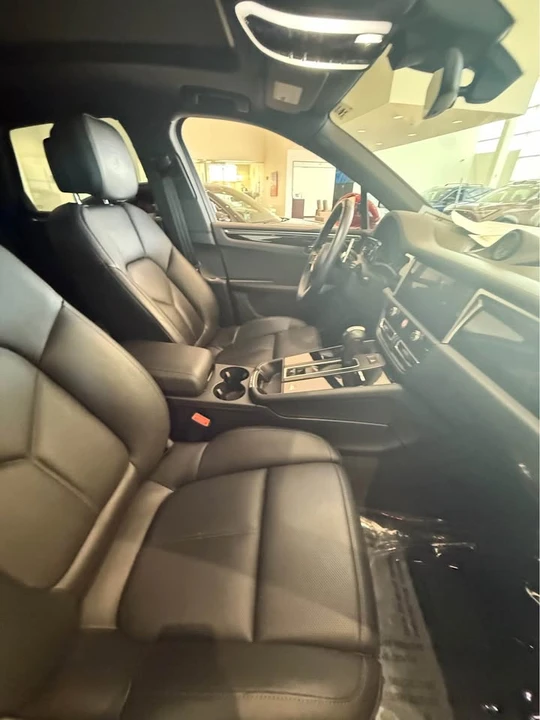 2024 Porsche Macan T - Image 13 of 13