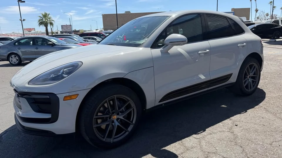 2024 Porsche Macan T - Image 2 of 20