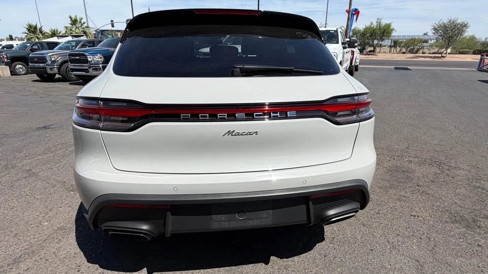2024 Porsche Macan T - Image 7 of 20