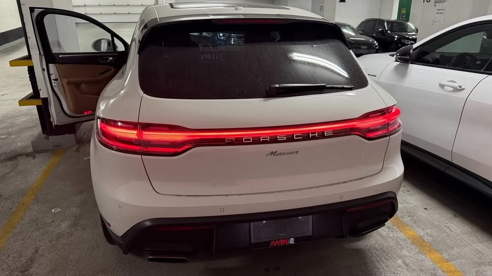 2024 Porsche Macan - Image 3 of 6