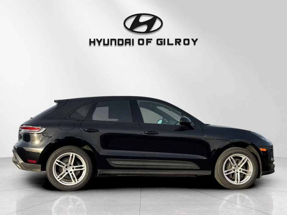 2024 Porsche Macan - Image 6 of 16