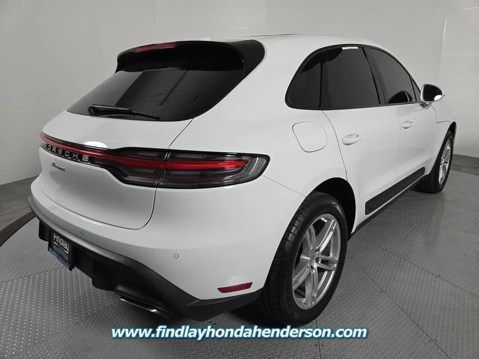 2024 Porsche Macan - Image 5 of 19