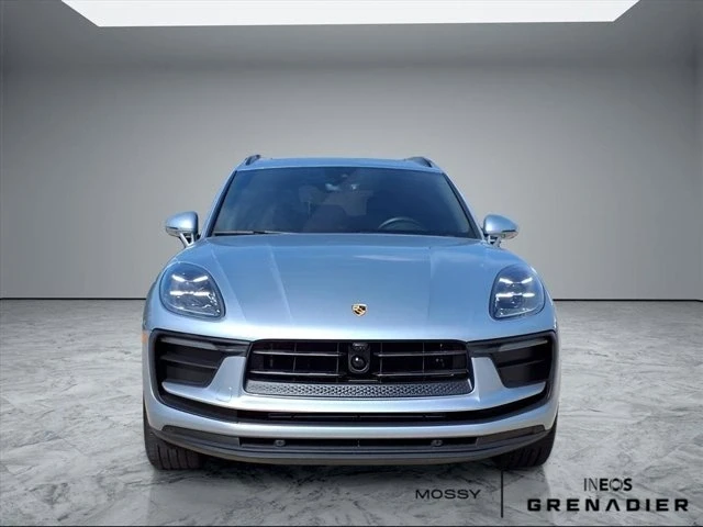 2024 Porsche Macan - Image 4 of 20
